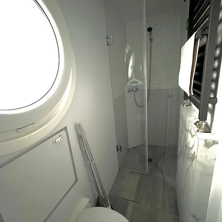 Houseboat Toro - Plywajacy Dom Na Wodzie * Scinawa Polska