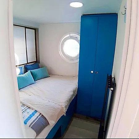 Houseboat Toro - Plywajacy Dom Na Wodzie *