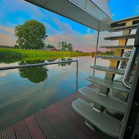 Apartment Houseboat Toro - Plywajacy Dom Na Wodzie *